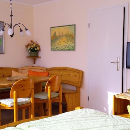 Lotte Und Helmut Klanner Apartment Daisendorf Bagian luar foto
